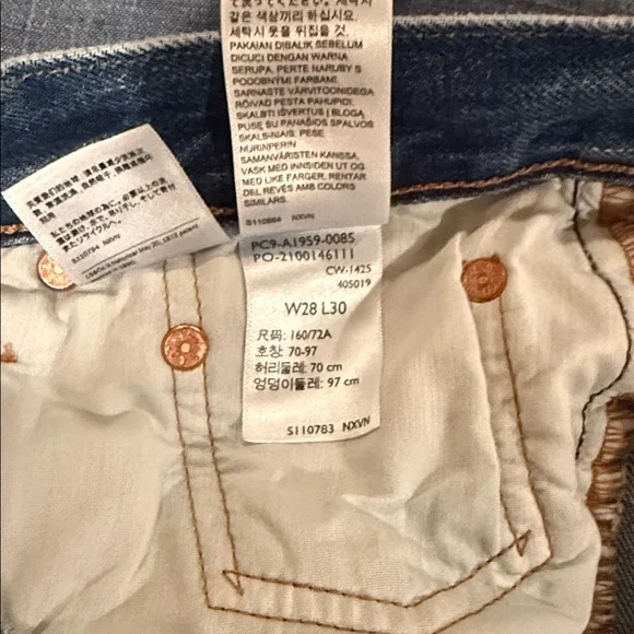 Levi’s 501 90’s fresh plan selvage denim - Picture 8 of 9